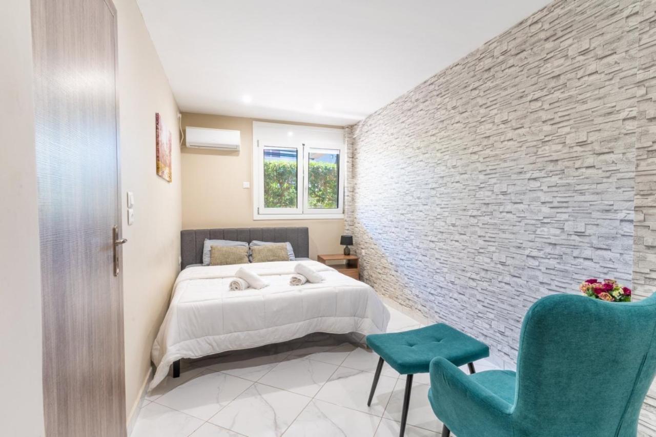 Aiolos Luxury Alimos Kalamaki Market Apartment 3 Near The Sea Athen Eksteriør bilde